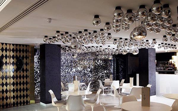 Tom Dixon1