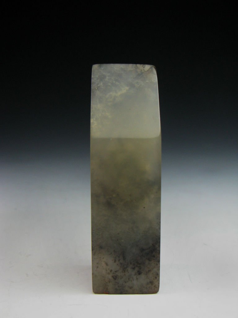 張虹刻瑪瑙高山章-1