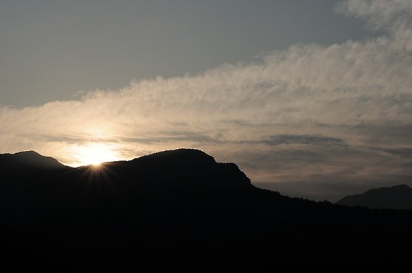 東眼山日出（2010/03/04 06:56:14）