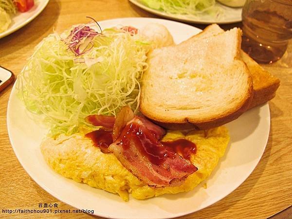 早餐1_Fotor.jpg