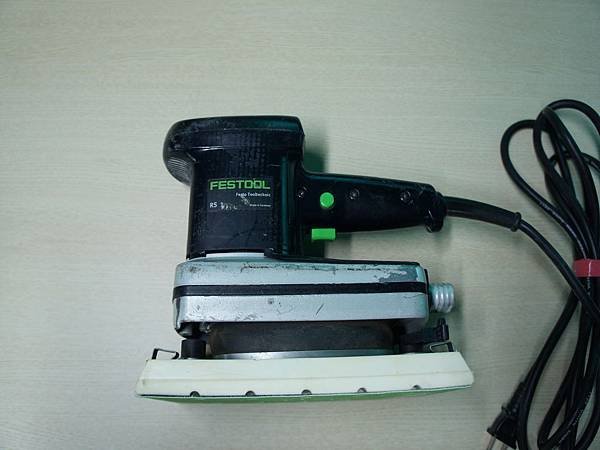 RS1E01.JPG
