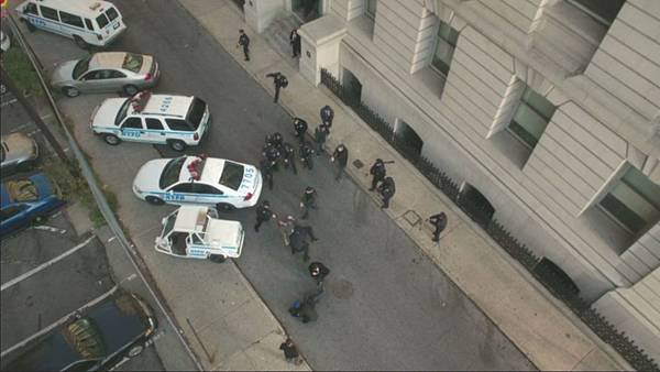 福爾摩斯：演繹法.Elementary.S02E10.Tremors.720p.HDTV.X264[(047855)11-42-17]