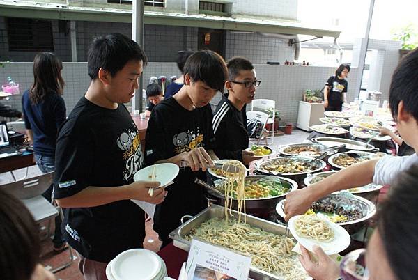 好吃的燻雞意大利麵...jpg