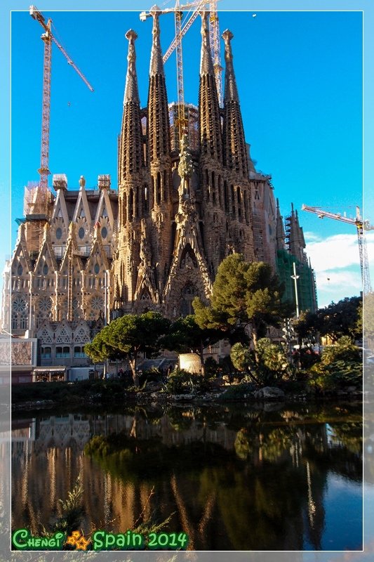 TEMPLO DE LA SAGRADA FAMILIA 004.jpg