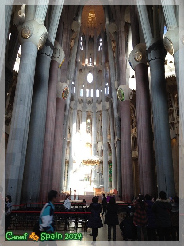 TEMPLO DE LA SAGRADA FAMILIA 045.jpg