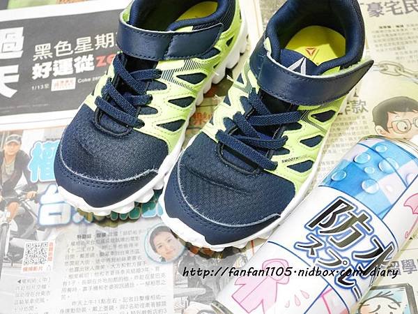 【樂天百人試用】達益購-日本UYEKI防蹣洗衣添加劑洗衣精、加寶家居-辦公室療癒小物-珪藻土可愛動物造型吸水杯墊、油老爺-日本防水噴霧 300ml (11).JPG