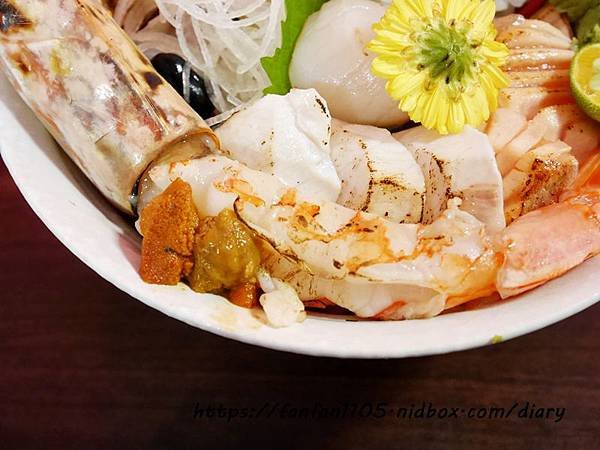 【汐止美食】上賀也 嚴選生魚片專門店 #生魚片 #丼飯 #壽司 #汐止日本料理 #汐止日式料理 #巷弄美食 (18).JPG