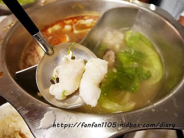【台北美食】瓦法奇朵 99元火鍋加價購 #四川麻辣鍋 #台北車站美食 #北車美食 #捷運美食 #平價美食 (61).JPG