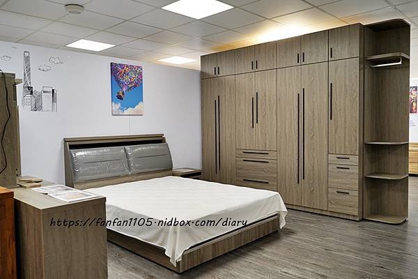 【汐止家具推薦】多瓦娜家居 #網路平價家具品牌 #沙發 #沙發床 #床墊 #衣櫃 #多功能茶几 (8).JPG