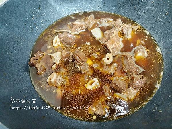 【宅配美食】曾佳羊肉爐 羊肉大塊，份量多，不添加人工香料及大骨份，宅在家隨時都能開鍋 (14).jpg