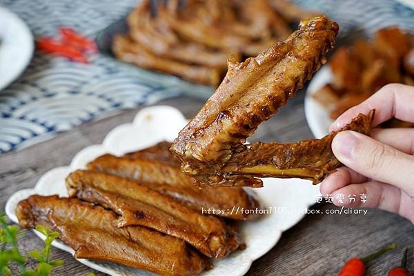 紹興滷味推薦【解解饞】紹興雞爪、紹興鴨翅、老滷豆乾、甜不辣、QQ蛋 懶人料理滷味推薦 (18).JPG