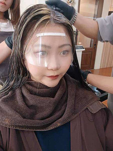 【基隆染髮】禾髮型Herhairsalon｜客製化染髮｜區塊