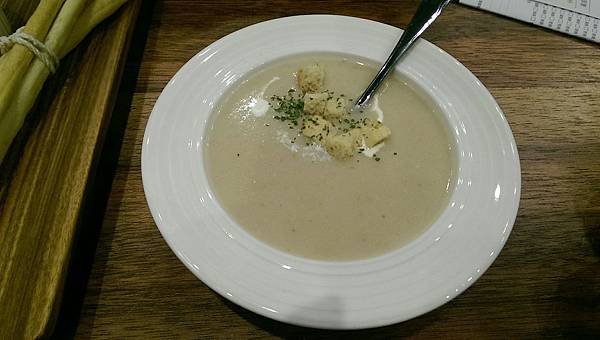 20160419 薄多義竹北店_9402.jpg