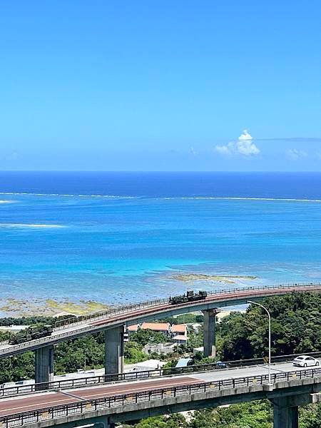 NIRAIKANAI橋(ニライカナイ橋)~~眺望眾神的彼岸