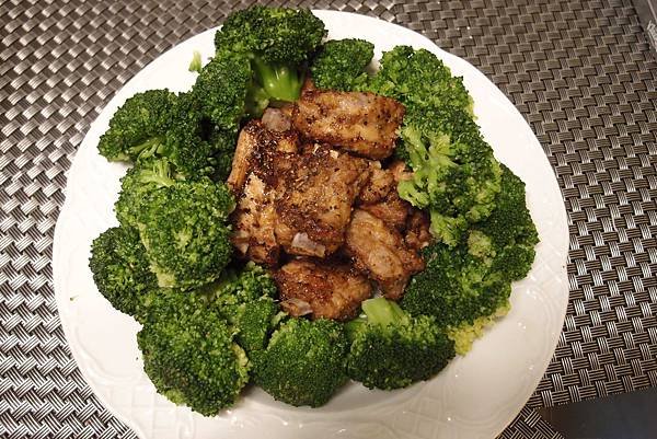 PB120242(001).jpg