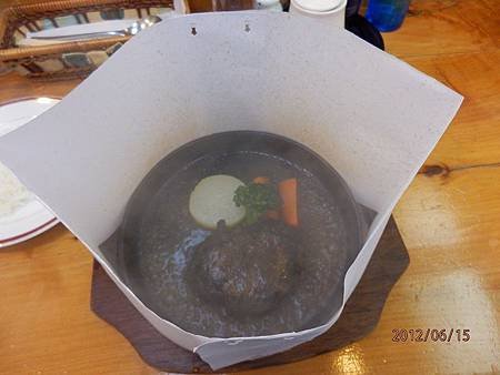 伊萬里牛漢堡肉2-石上日文商務翻譯.JPG