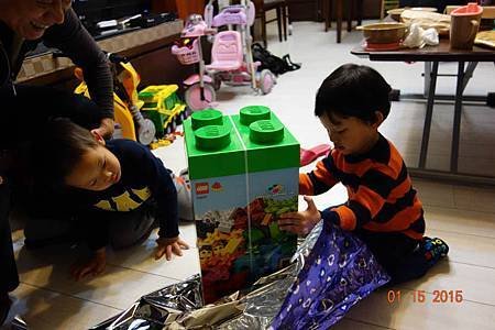 DSC08125.jpg