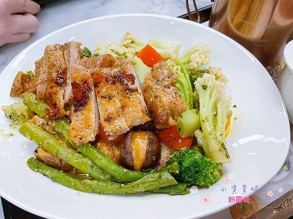 [台北]&lt;吃-Food&gt; 木盆沙拉Woopen 健康美味的輕