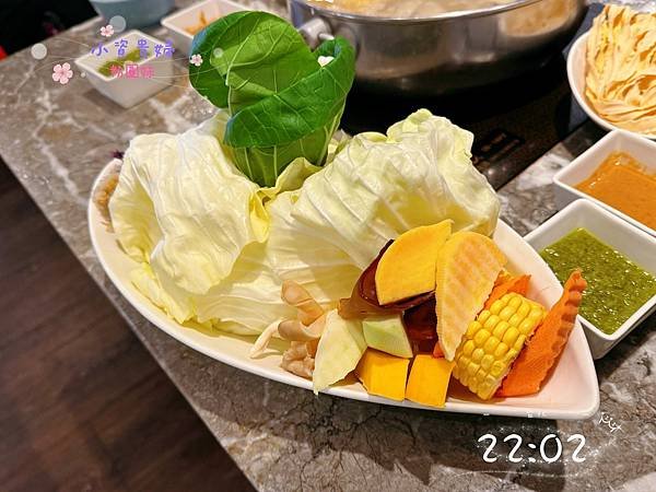 [台北]吃-Food 22:02 微風廣場店 寬敞又健康