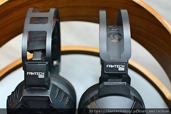 6-3FANTECH-USBHEADSET-150.jpg