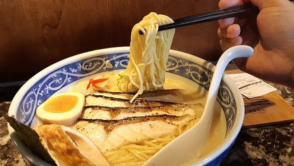 基隆-正濱漁港美食介紹