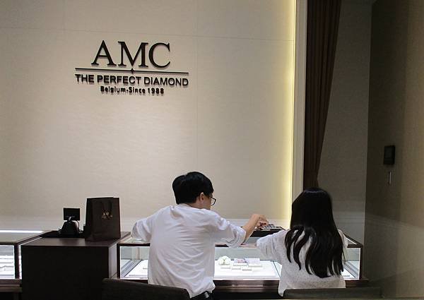 AMC鑽石婚戒鑽戒推薦03.09許家偉1.JPG