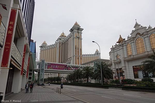 Broadway1.JPG