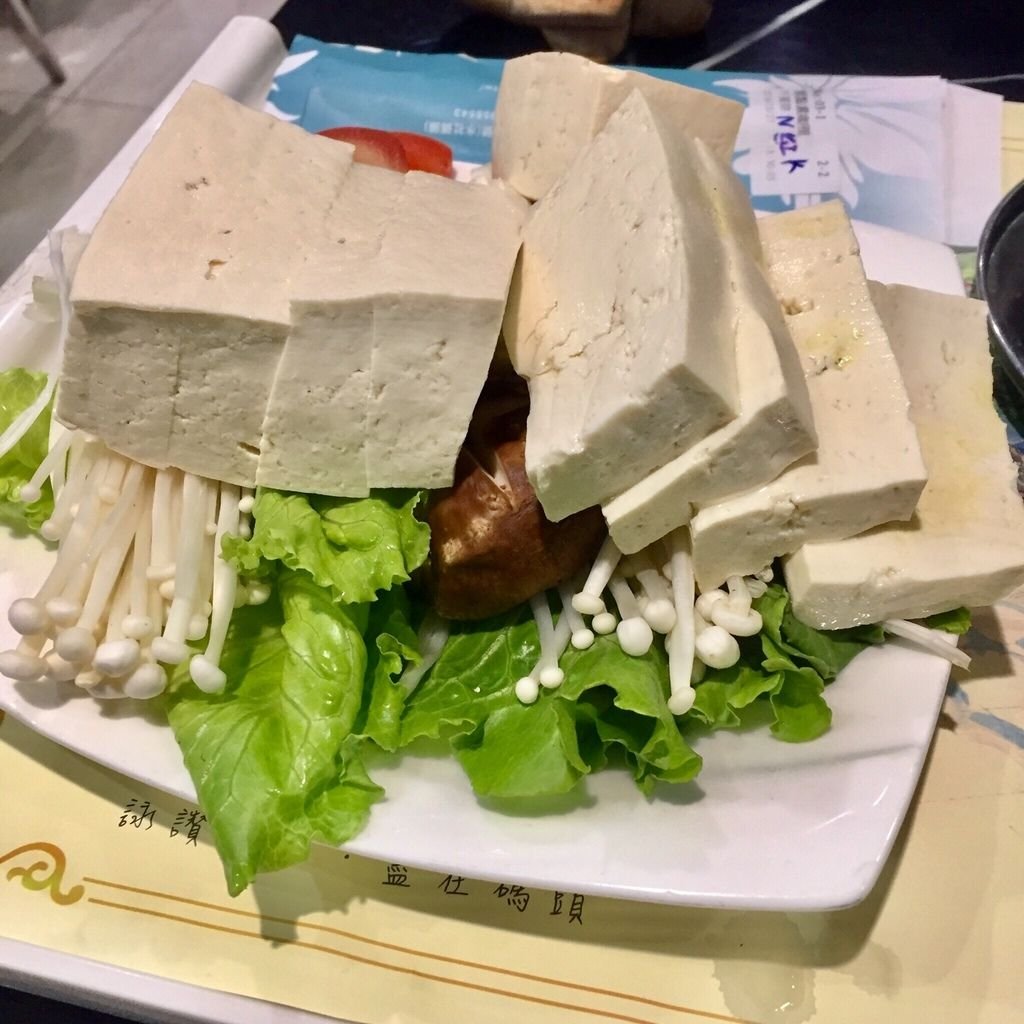 日月潭水沙連大飯店的碼啡館-邵族風味餐，是你要吃的日月潭美食