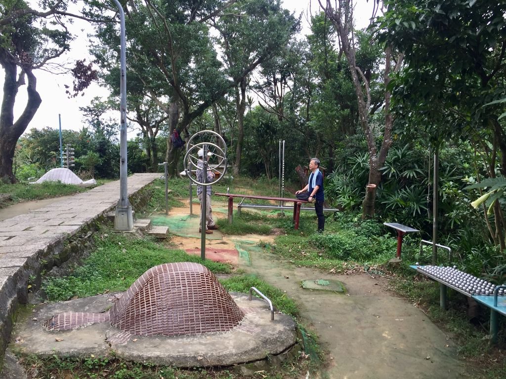 台北南港登山-南港山縱走親山步道-來到四獸山登上九五峰【丁小羽登山篇】