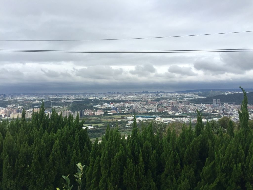 新北三峽登山-鳶山登山步道-三峽老街一覽無遺美景+夜景【丁小羽登山篇】