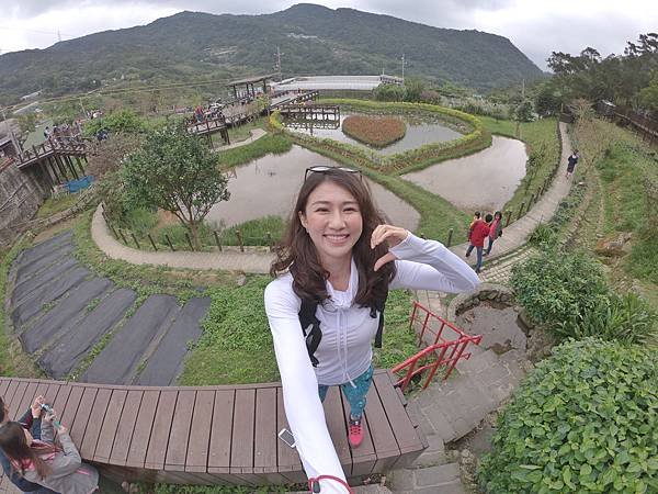 台北登山-內湖碧山巖-白石湖步道!假日輕旅行登山採草莓絕美櫻花步道【丁小羽登山篇】