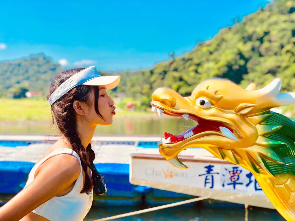 台北一日遊新玩法！今年夏天一定要玩的水上運動-SUP立槳衝浪【丁小羽旅遊篇】