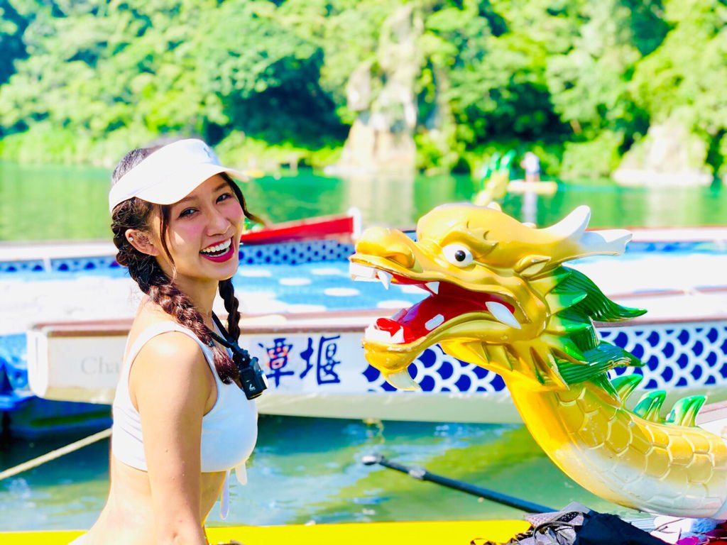 台北一日遊新玩法！今年夏天一定要玩的水上運動-SUP立槳衝浪【丁小羽旅遊篇】