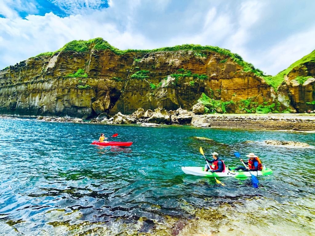 北海岸一日遊之新北瑞芳景點-象鼻岩.酋長岩是玩獨木舟的絕佳地點