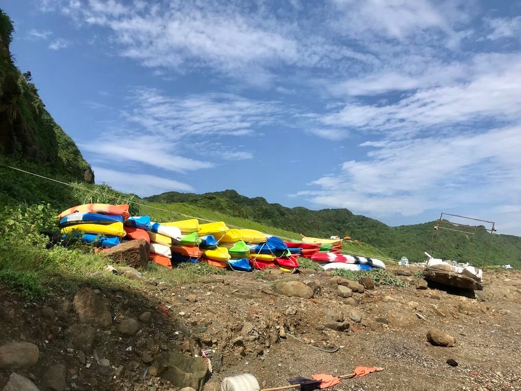 北海岸一日遊之新北瑞芳景點-象鼻岩.酋長岩是玩獨木舟的絕佳地點