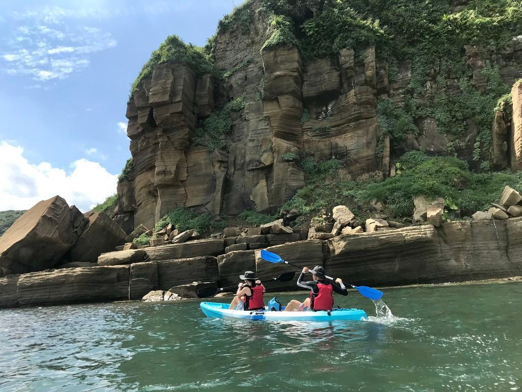 北海岸一日遊之新北瑞芳景點-象鼻岩.酋長岩是玩獨木舟的絕佳地點