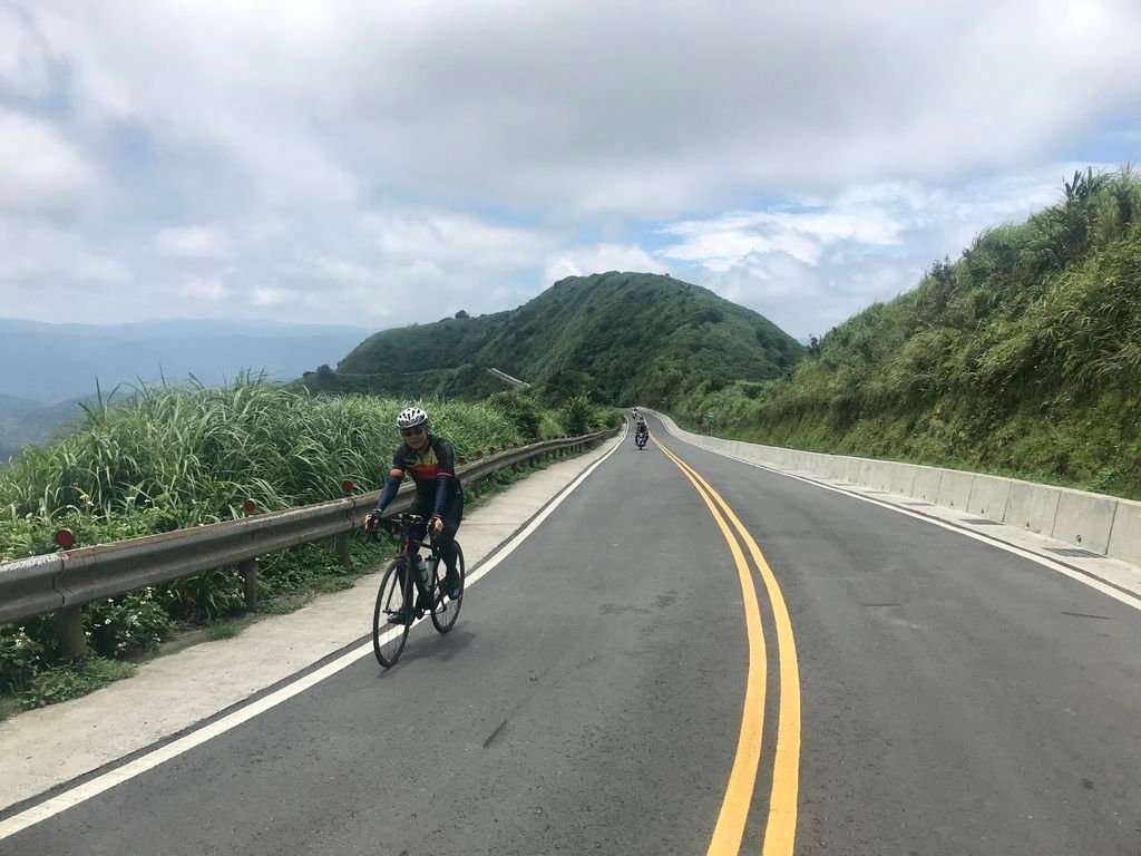 新北登山-瑞芳景點-走訪金字碑古道、寂寞公路跟不厭亭【丁小羽登山篇】