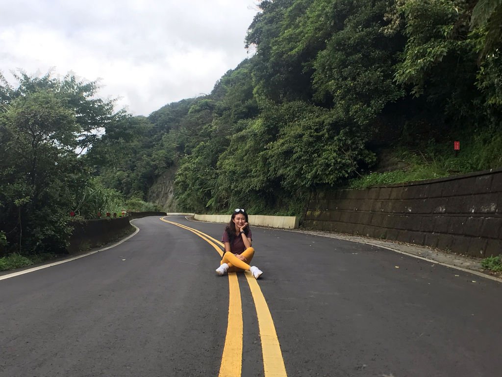 新北登山-瑞芳景點-走訪金字碑古道、寂寞公路跟不厭亭【丁小羽登山篇】