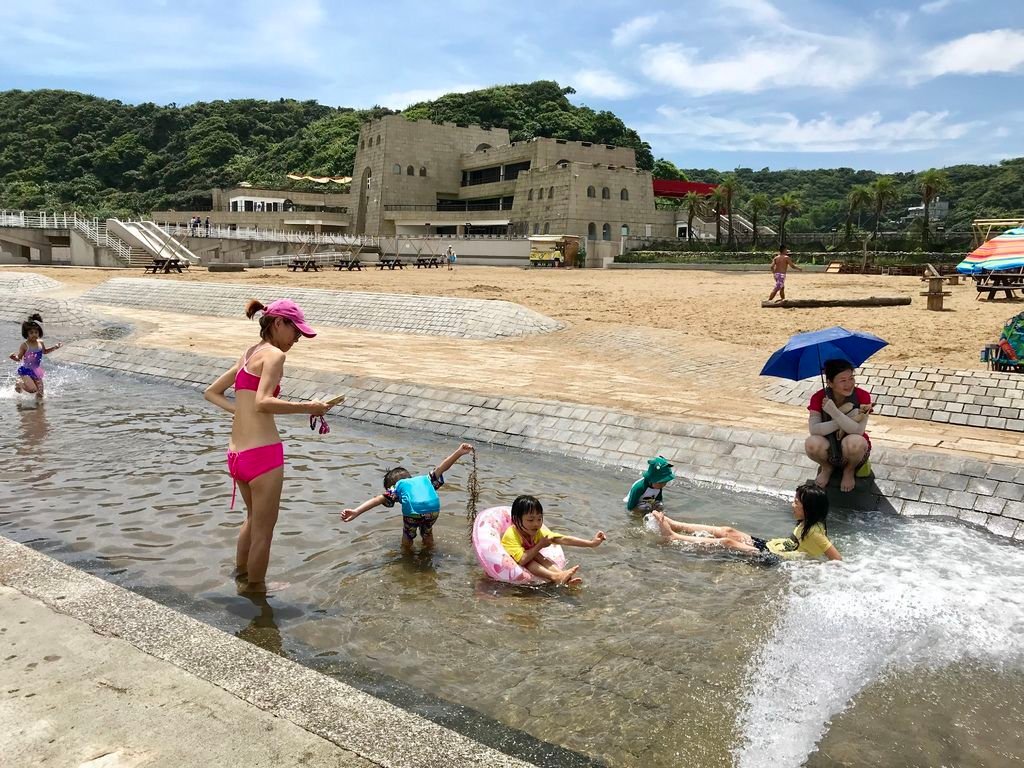 基隆一日遊的基隆景點-露天無邊際海水遊泳池的和平島公園【丁小羽旅遊篇】