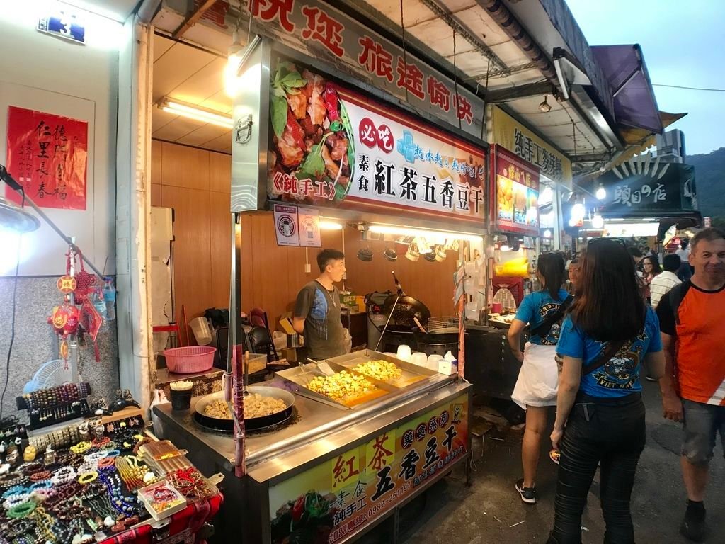 南投景點-必去的日月潭景點-伊達邵碼頭的必吃美食有哪些