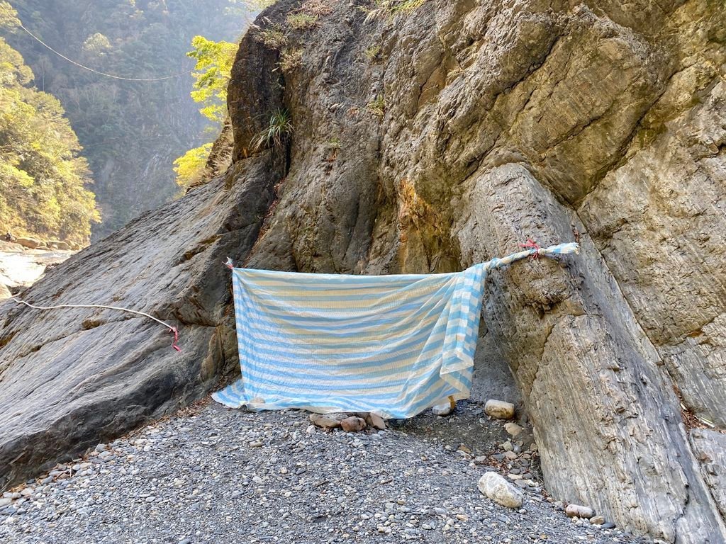 新竹野溪溫泉-隱藏在山林中的露天包廂，在泰崗溫泉泡湯