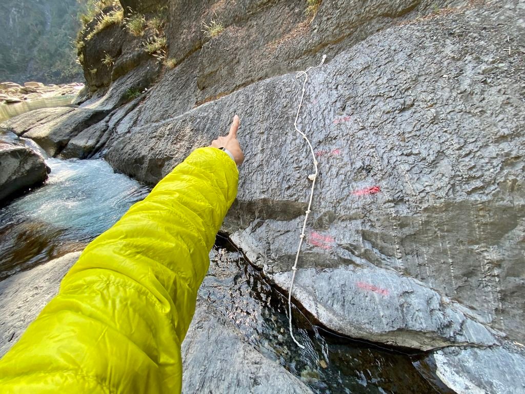 新竹野溪溫泉-隱藏在山林中的露天包廂，在泰崗溫泉泡湯