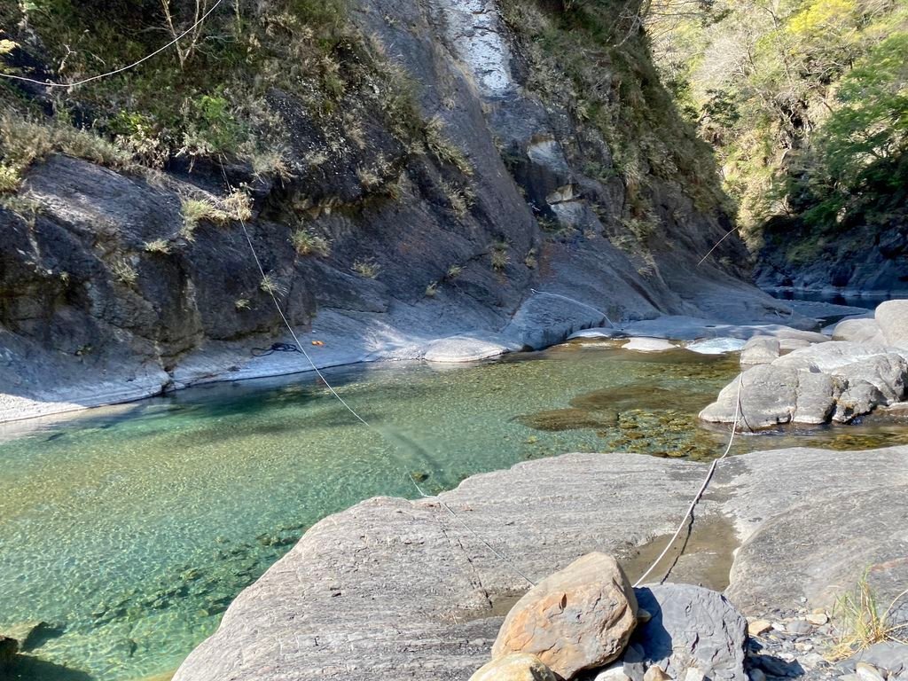 新竹野溪溫泉-隱藏在山林中的露天包廂，在泰崗溫泉泡湯