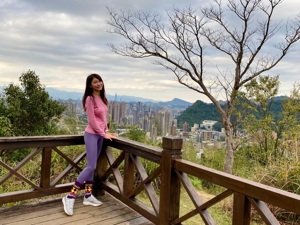 新店登山步道-和美山登山步道，遠看碧潭風景，賞螢火蟲的好地方