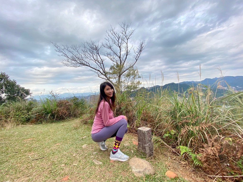 新店登山步道-和美山登山步道，遠看碧潭風景，賞螢火蟲的好地方