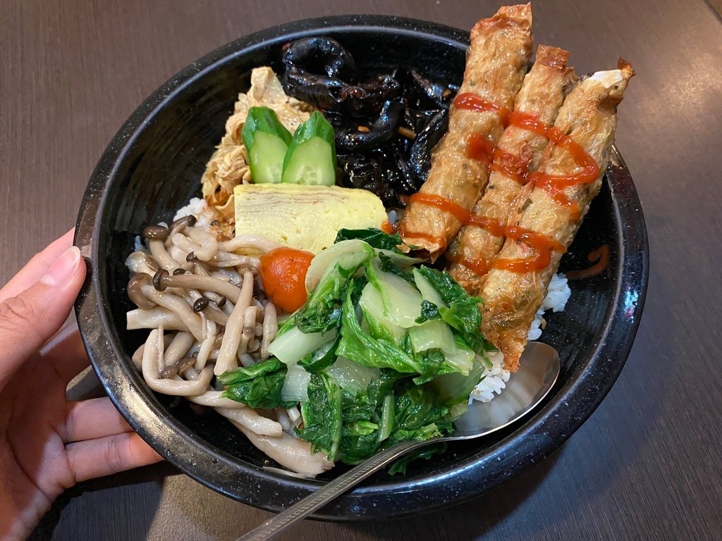 台北中山區日式素食餐廳-森丼日式蔬食