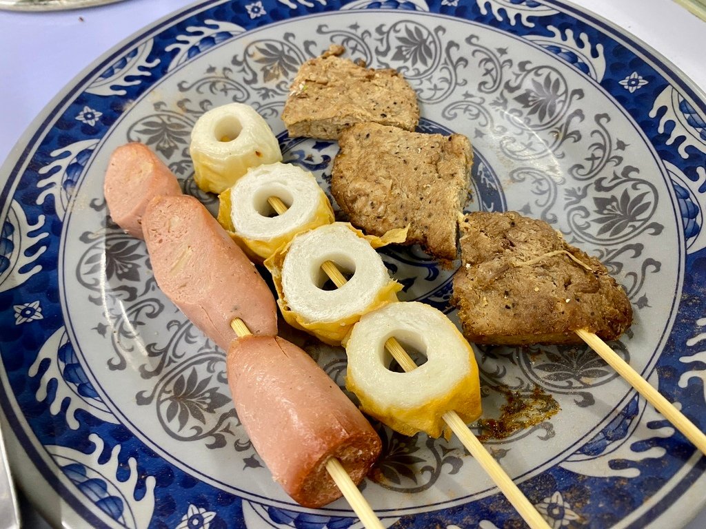 汐止夜市素食-錢婆婆素食館，在汐止吃素的好選擇，給你家常好味道