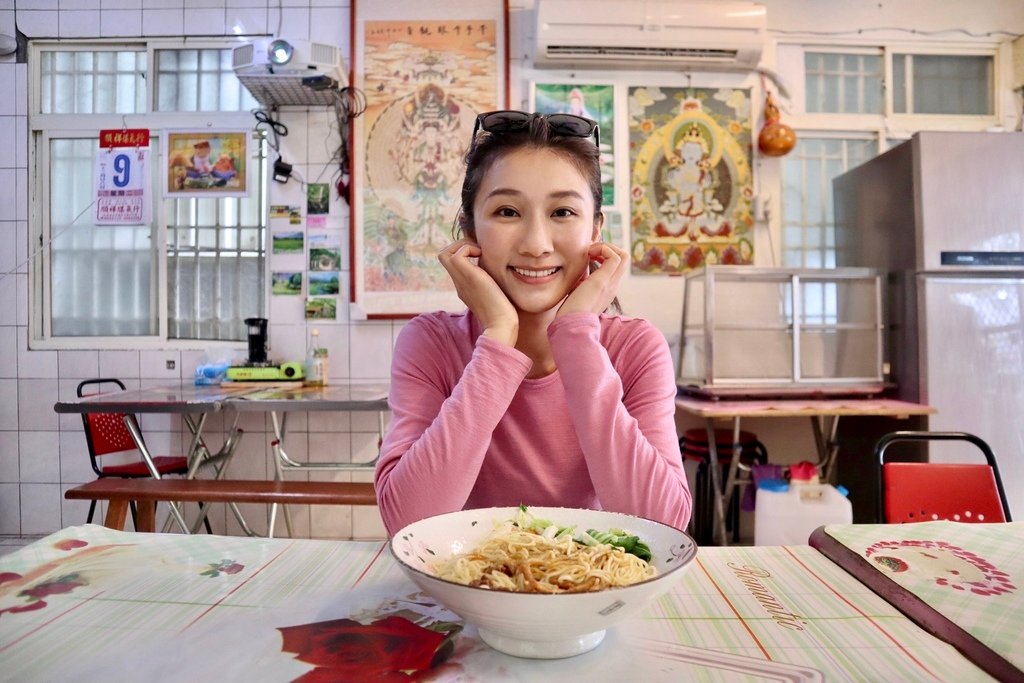 花蓮玉里素食料理-蓮花天恩素食店，給你大碗又好吃的素食玉里麵