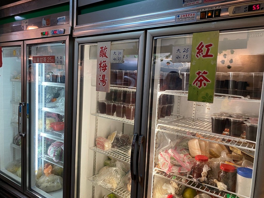 板橋素食-鮮道素食(素食鹹酥雞、素食滷味)，素食者吃宵夜的好地方