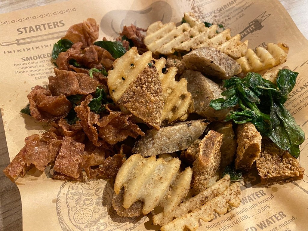 板橋素食-鮮道素食(素食鹹酥雞、素食滷味)，素食者吃宵夜的好地方